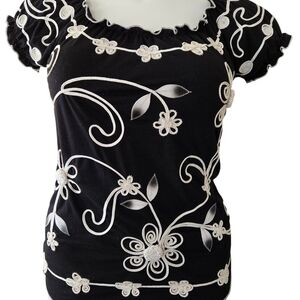 Lauren Michelle Short Sleeve Elegant Black & Cream Embroidered Peasant Top Small